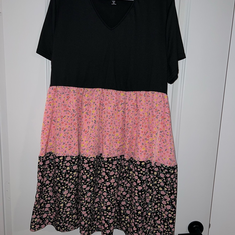 SHEIN Black Pink Floral Mini Dress